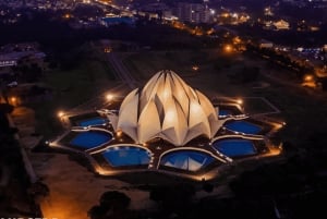 Delhistä: Kultaisen kolmion kiertomatka: Varanasi, Sarnath ja Gaya