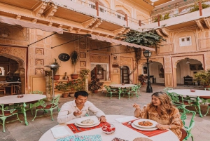 Från Delhi: Privat tur med bil till Jaipur med möjlighet att stanna i Agra