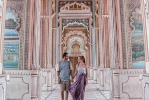 Från Delhi: Privat tur med bil till Jaipur med möjlighet att stanna i Agra