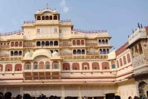 From Delhi: Jaipur Royal Heritage & Artisan Craft Day Tour