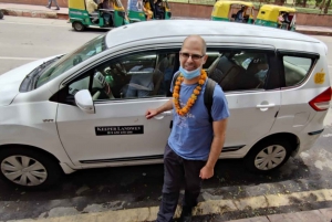 Depuis Delhi : visite nocturne du Taj Mahal et de la ville d'Agra en voiture