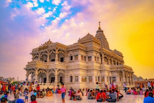 From Delhi: Private 1-day Mathura and Vrindavan Tour by Car