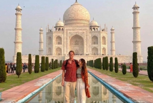 From Delhi: Private Day Trip to Agra with Guide and Transfer