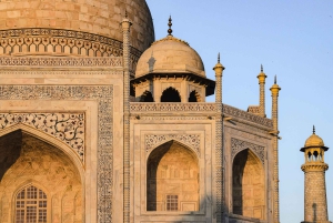 De Delhi: Tour guiado particular de um dia pelo Taj Mahal e Agra