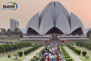 From Delhi: Private Guided Temples and Spiritual Tour