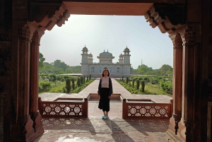 Desde Delhi: Excursión Privada de un Día al Taj Mahal en Coche