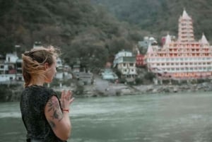 Fra Delhi: Privat dagstur til Rishikesh og Haridwar med bil