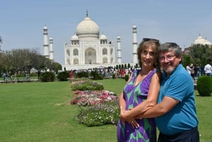Au départ de Delhi : excursion privée d'une journée en voiture au Taj Mahal et à Agra