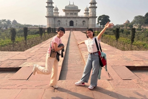 Desde Delhi: Excursión de un día privada al Taj Mahal, el Fuerte de Agra y el Bebé Taj