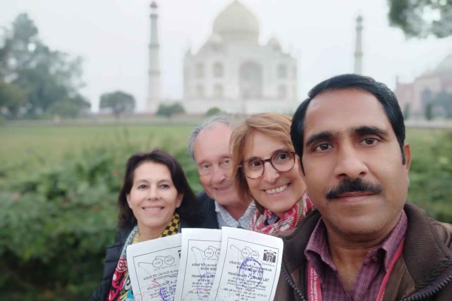 Da Delhi: in treno espresso, viaggio al Taj Mahal e al Forte di Agra.