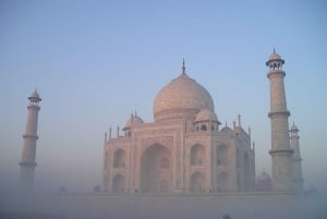 From Delhi: Private Taj Mahal & fatehpur Sikri Day Trip