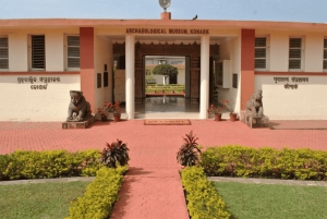 From Delhi: Raipur and Rajim Day Trip with Flights