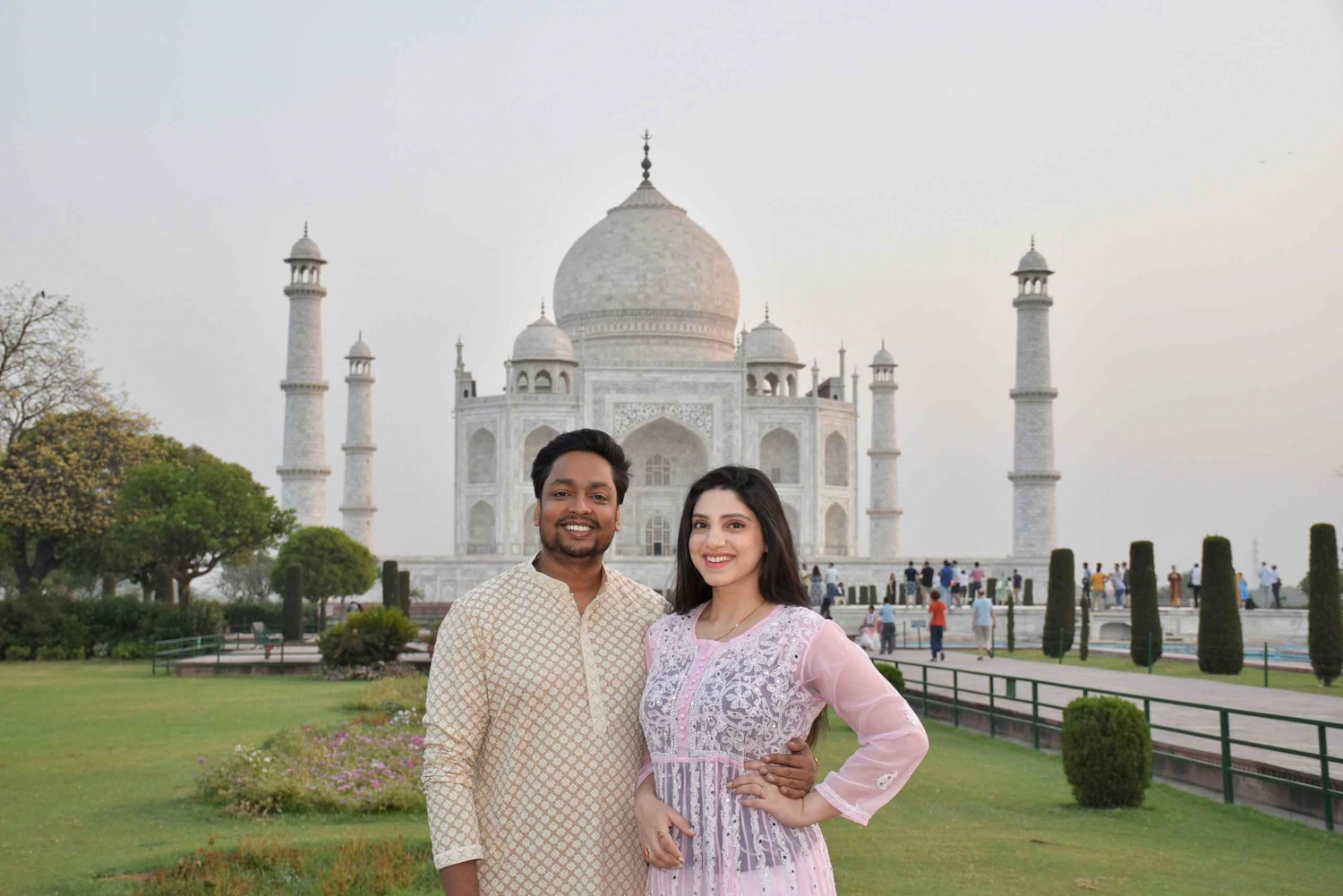 Au départ de Delhi, visite d'Agra le même jour avec lever de soleil sur le Taj Mahal