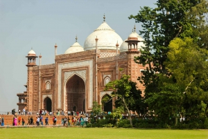 Vanuit Delhi dezelfde dag Agra Tour met Taj Mahal Zonsopgang