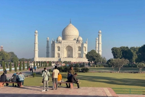 From Delhi: Same Day Taj Mahal, Fort & Baby Taj Tour by Car