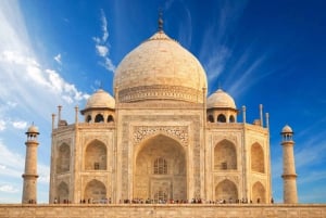 Von Delhi aus: Sameday Taj Mahal & Agra Tour mit Express Entry