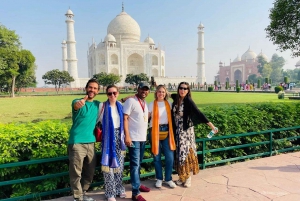 Från Delhi: Soluppgång Taj Mahal, Agra Fort & Baby Taj Tour