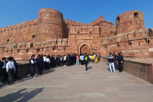 Au départ de Delhi : Sunrise Taj Mahal & Agra Tour en voiture privée