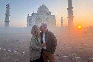 Из Дели: Тадж-Махал и город Агра Частная экскурсия на внедорожнике