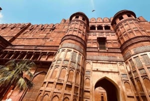 Из Дели: Тадж-Махал и город Агра Частная экскурсия на внедорожнике