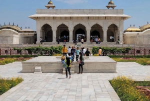 Из Дели: Тадж-Махал и город Агра Частная экскурсия на внедорожнике