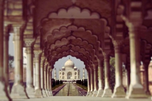 Depuis Delhi : Excursion d'une journée au Taj Mahal et à Agra en voiture avec chauffeur