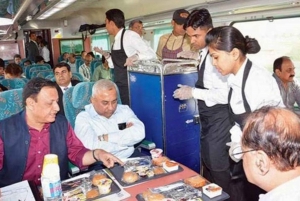 Da Delhi: Taj Mahal Agra e Fatehpur Sikri in treno espresso