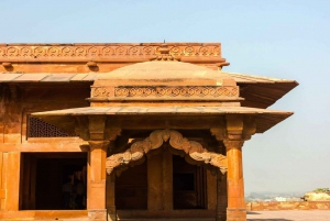 Vanuit Delhi: Taj Mahal Agra & Fatehpur Sikri met de sneltrein