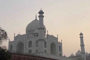 Vanuit Delhi: Taj Mahal, Agra Fort, Baby Taj privétour