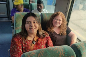 Desde Delhi: Excursión de un día al Taj Mahal y al Fuerte de Agra en tren superrápido