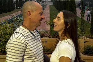 Depuis Delhi : visite d'une journée du Taj Mahal et du fort d'Agra avec petit-déjeuner 5 étoiles