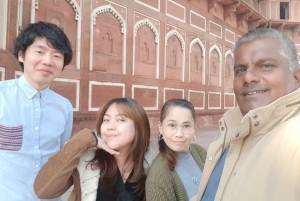 Desde Delhi: Excursión de un día al Taj Mahal y al Fuerte de Agra en tren exprés