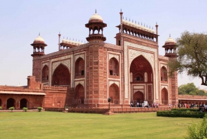 Fra Delhi: Taj Mahal & Agra Fort dagsudflugt med eksprestog