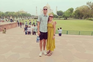 Von Delhi: 2 Tage Taj Mahal & Agra Private Tour mit Übernachtung