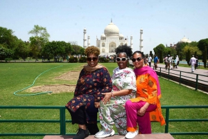 From Delhi: Taj Mahal Agra Fort & Fatehpur Sikri with Lunch