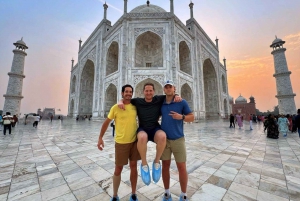 From Delhi: Taj Mahal Agra Fort & Fatehpur Sikri with Lunch