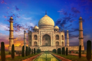 From Delhi: Taj Mahal Agra Fort & Fatehpur Sikri with Lunch