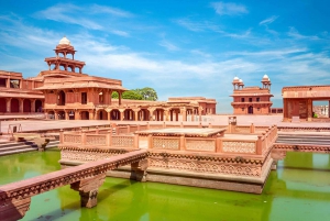 From Delhi: Taj Mahal, Agra Fort & Fatehpur Sikri Day Trip