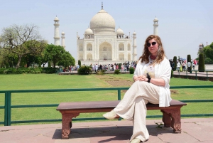 From Delhi: Taj Mahal, Agra Fort & Fatehpur Sikri Day Trip