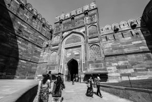 From Delhi: Private Taj Mahal & fatehpur Sikri Day Trip