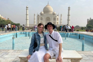 Delhistä: Taj Mahal ja Agra Yksityinen päiväretki noutoineen