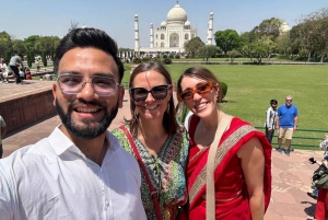 Vanuit Delhi: Taj Mahal en Agra privé dagtrip met ophaalservice