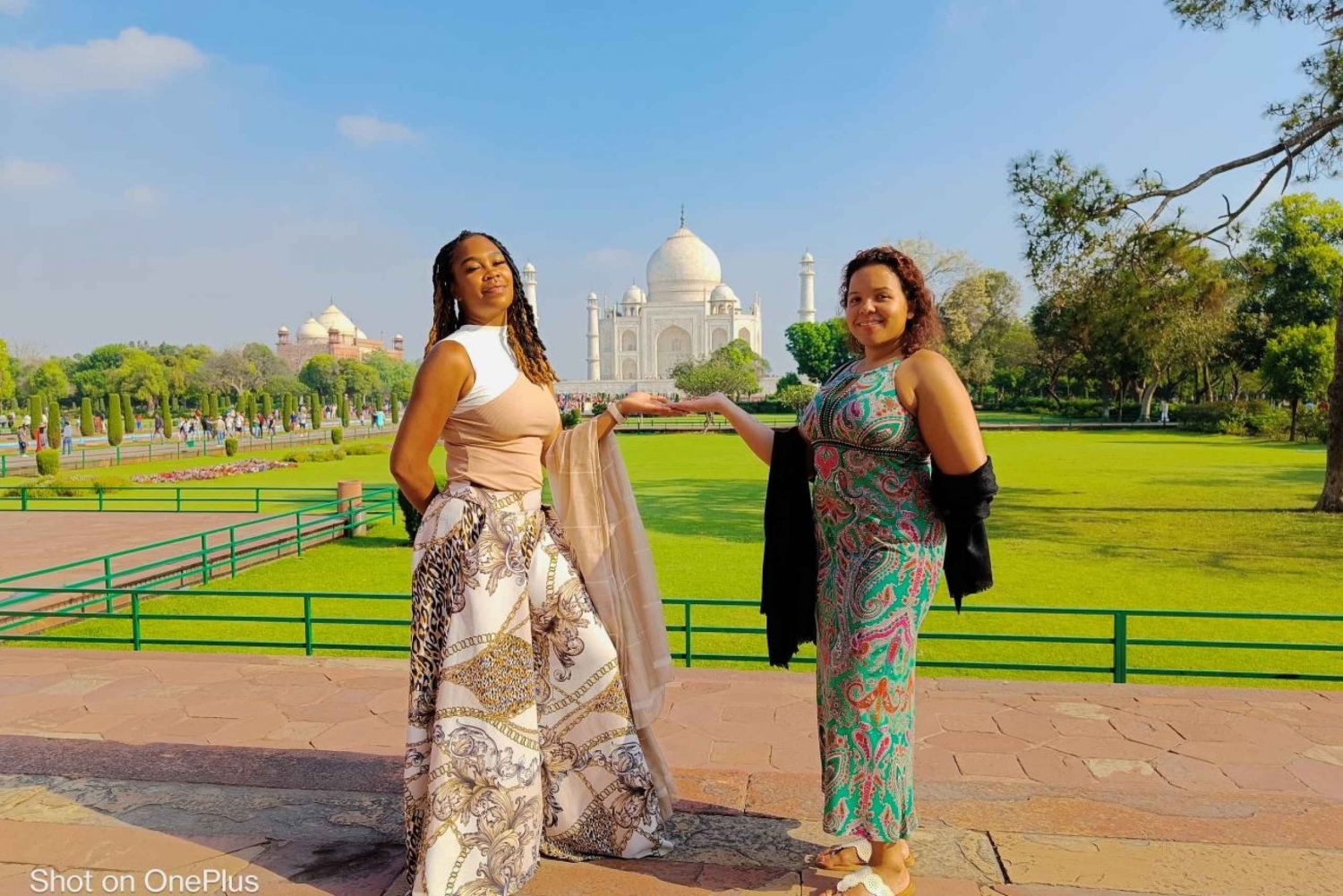 Ab Delhi: Taj Mahal & Agra Private Tagestour mit Transfers