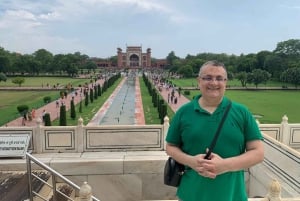 Da Delhi: escursione privata di un giorno al Taj Mahal e ad Agra con trasferimenti