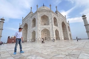 Da Delhi: escursione privata di un giorno al Taj Mahal e ad Agra con trasferimenti