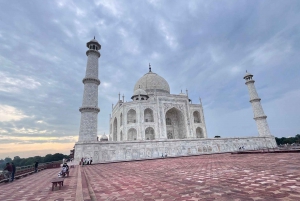 Vanuit Delhi: Taj Mahal & Agra Tour met Gatiman Express