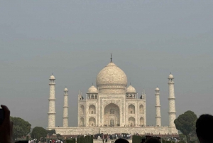 From Delhi: Taj Mahal & Agra Trip with Jaipur Drop Option