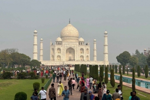 From Delhi: Taj Mahal & Agra Trip with Jaipur Drop Option