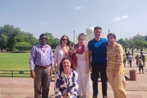 Von Delhi: Taj Mahal und Agra Tagestour mit dem Auto