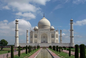 Au départ de Delhi : visite privée du Taj Mahal et du fort d'Agra en voiture